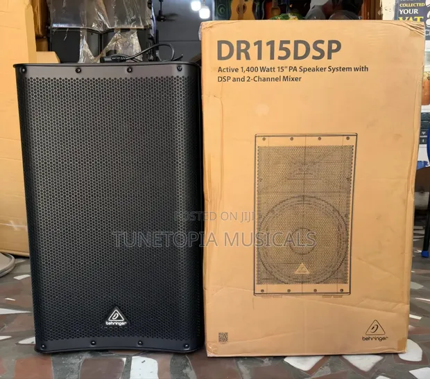 Behringer DR115DSP 1,400W 15-Inch Active PA Speakers - 1