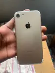 Apple iPhone 7 32GB Gold - 3