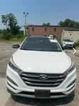 Hyundai Tucson 2017 White - 2