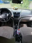 Hyundai Accent 2012 White - 2
