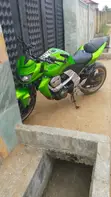 Kawasaki Z750 2017 Green - 1