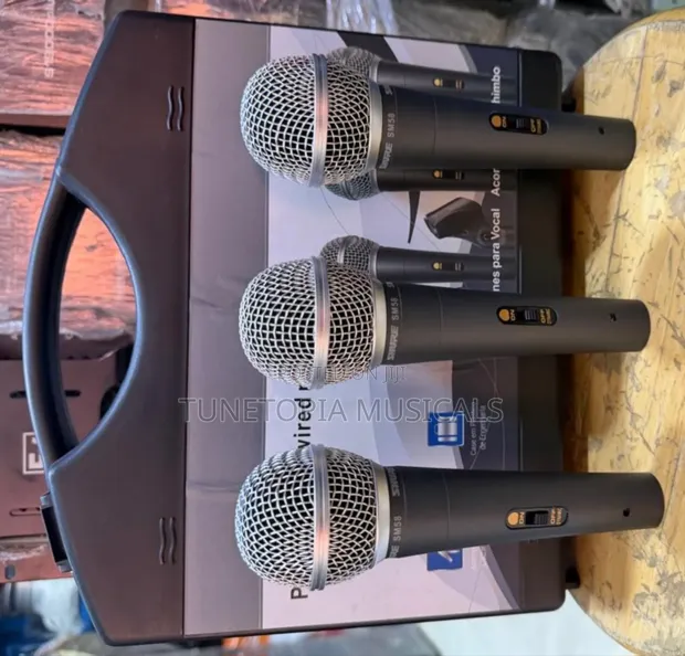 Shure SM58 3-Piece Wired Dynamic Microphone Set - 1