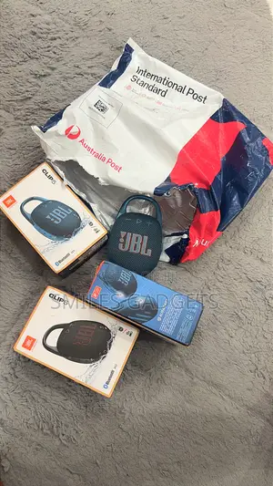 JBL Clip 5 Portable Bluetooth Speaker