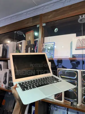 Apple MacBook Air 2017 13-inch