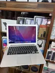 Apple MacBook Air 2017 13-inch - 2