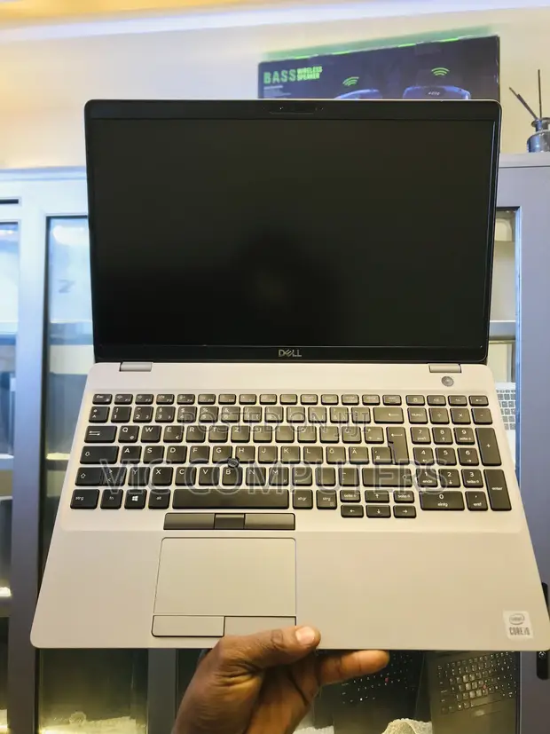 Dell Precision 3551 Laptop - Intel Core i9, 16GB RAM, 256GB SSD - 1