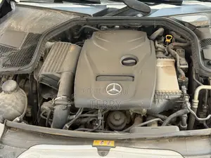 2018 Mercedes-Benz C300 Base AWD 4MATIC Sedan - Black