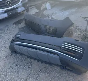Range Rover Vogue L405 Front Bumper (2015-2022)