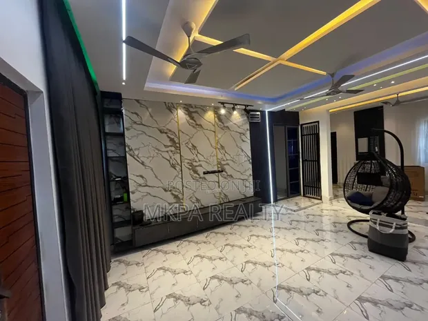 8-Bedroom House for Sale in Tamale Municipal - 1