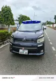 Toyota Voxy 2013 Silver - 2