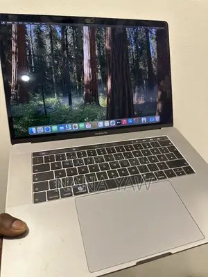 Apple MacBook Pro 2019 16GB Intel Core i7 512GB SSD