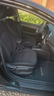 2019 Hyundai Elantra SEL - Black - 4