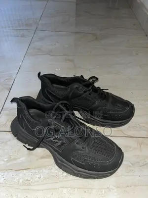 Brand New Black New Balance Sneakers