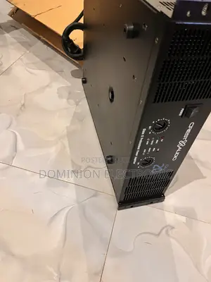 Crest Audio CA20 Bass Amplifier