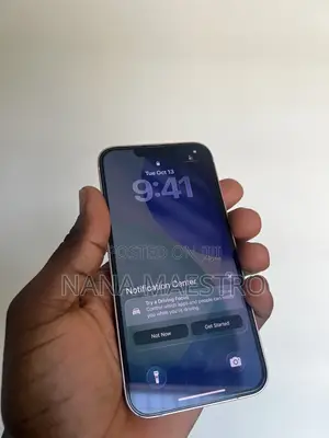 Apple iPhone 13 128GB Gold