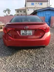 2017 Toyota Corolla SE Sedan - 4