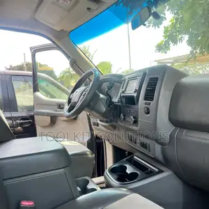Nissan NV3500 Cargo Van 2015 Burgundy