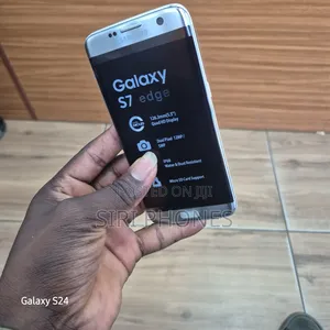 Samsung Galaxy S7 edge 32GB Silver