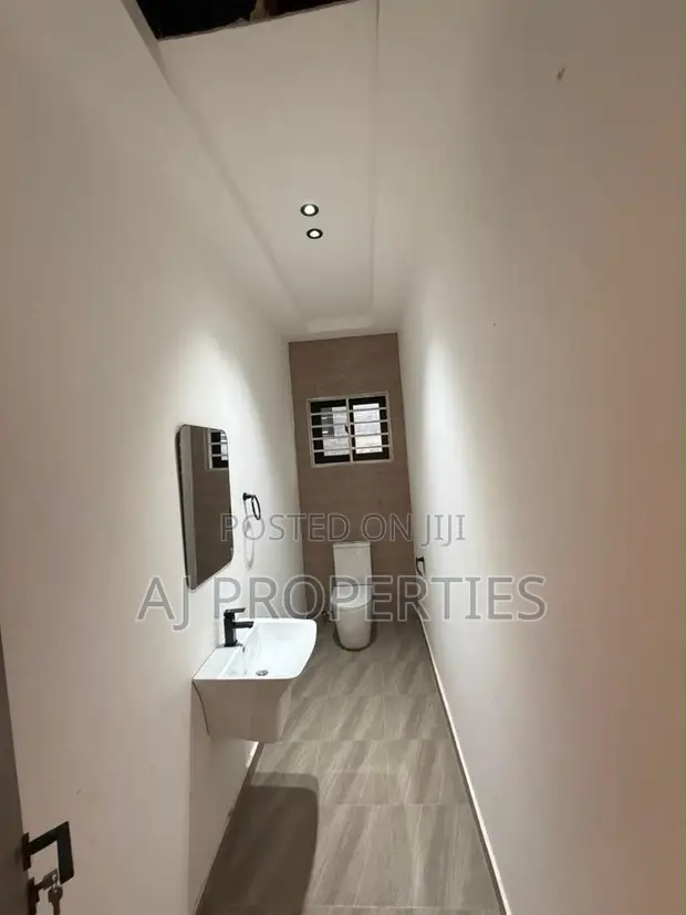 3-Bedroom House for Sale in Oyarifa - 1