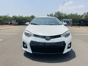 Toyota Corolla 2016 White
