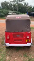 Bajaj RE 2025 Red - 2
