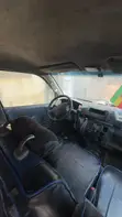 Toyota HiAce 2012 - 3
