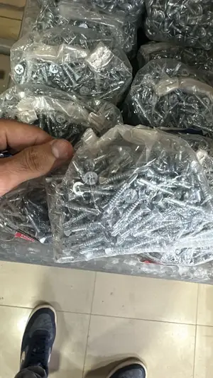 Cement Board Screws