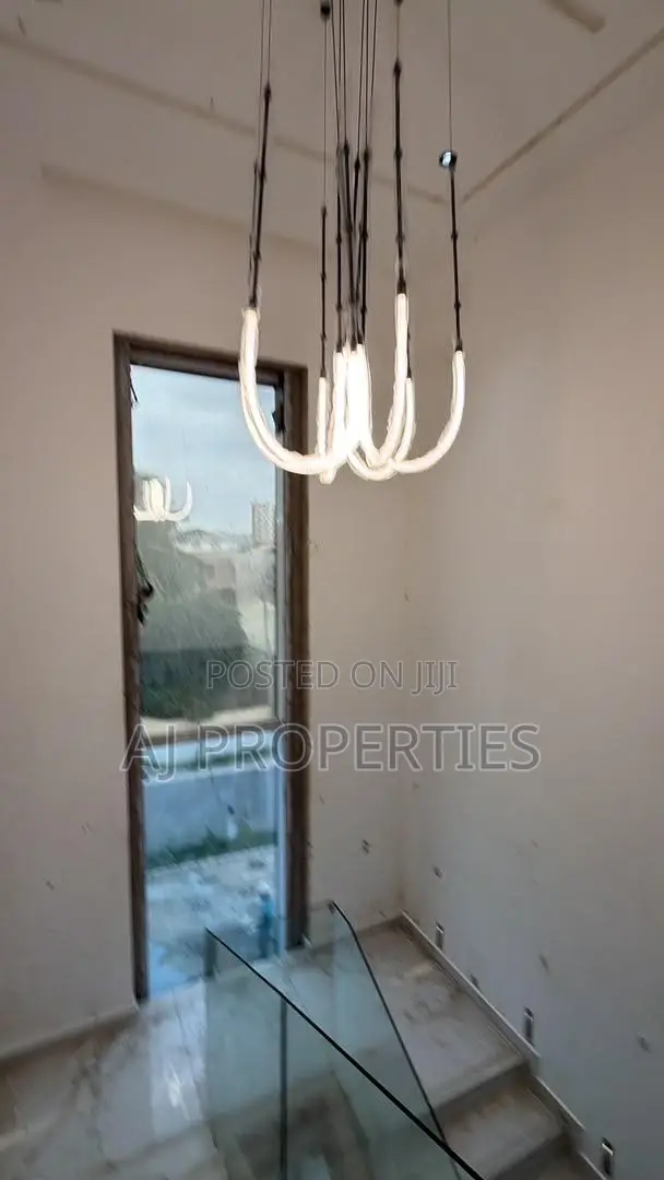 5-Bedroom House for Sale in East Legon, Adjiringanor - 1