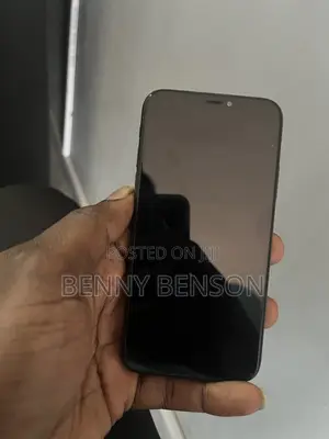 Apple iPhone X 64GB Black