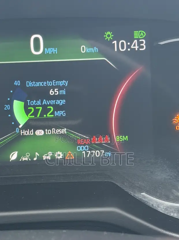 Toyota RAV4 XLE Premium 2025 Red - 1