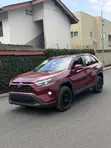 Toyota RAV4 XLE Premium 2025 Red - 5