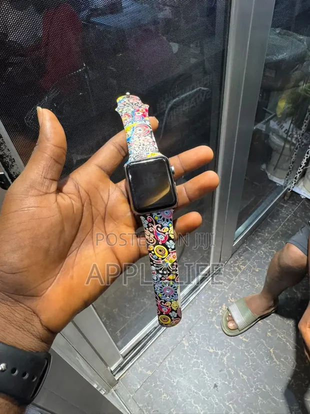 Apple Watch Series 3 - 1