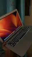 Apple MacBook Air (2017) - 13", Intel Core i5, 8GB RAM, 128GB SSD - 1