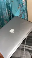 Apple MacBook Air (2017) - 13", Intel Core i5, 8GB RAM, 128GB SSD - 2