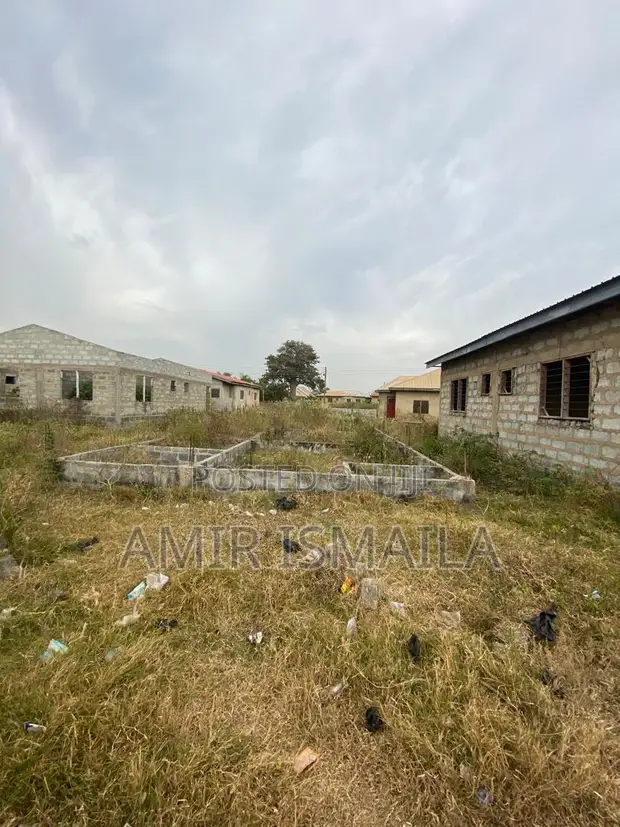 Half Plot of Land for Sale in Katamanso - 1