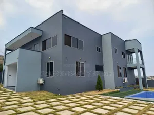 6-Bedroom House for Sale in Shining Star Real, Ga South Municipal