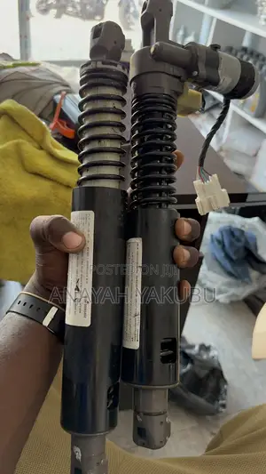 2018-25 Acura RDX Boot Shocks (Used)