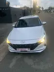 2022 Hyundai Elantra Limited Sedan - 2