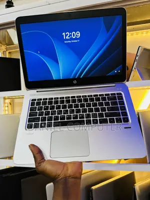 HP EliteBook 1040 G3 Laptop - Core i7, 8GB RAM, 256GB SSD