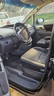 Toyota Voxy 2014 Black - 4