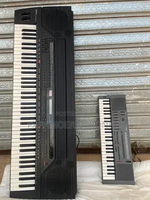 Yamaha PSR-6700 Electronic Keyboard