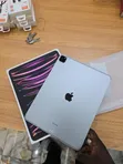 Apple iPad Pro 12.9 (2020) 256GB Gray - 1