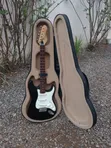 Encore Blaster E60 Electric Guitar in Hard Case - 1