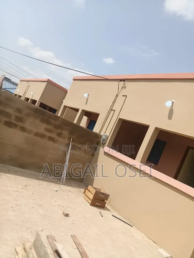 1 Bedroom Apartment for Rent in Oyarifa, Accra - 1