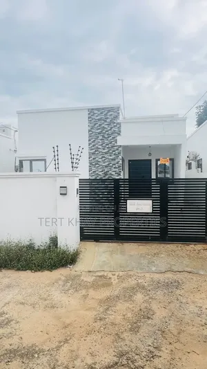 2 Bedroom House for Sale in Lashibi