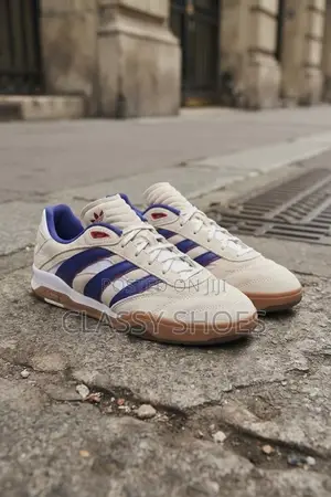 Original Adidas Predator Mundial Beige Sneakers