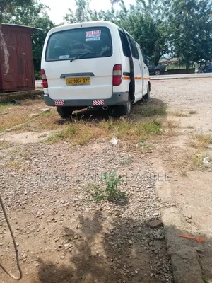 Toyota HiAce 2008 White