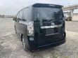 Toyota Voxy V 2WD 8-Seater 2013 Black - 4