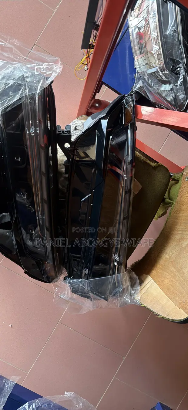 Honda CR-V 2023-2025 Upgraded LED Headlights - 1