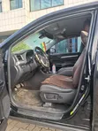 2019 Toyota Highlander LE Plus Black - 4